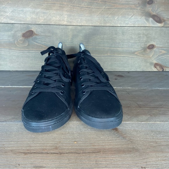 Vans Atwood womens size 9.5 shoes black canvas low top skate sneakers - Picture 5 of 8